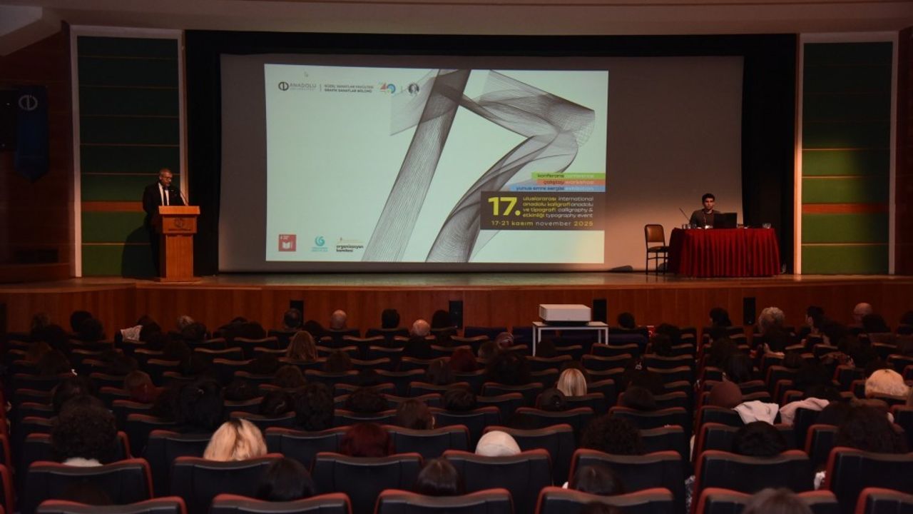17. Uluslararası Anadolu Kaligrafi ve Tipografi Etkinliği' başladı