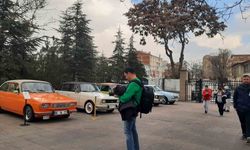 Anadol araçlarının sergilendiği 'Anadol'un Doğuşu Sergisi' ziyarete açıldı