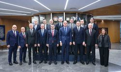 Bakan Ersoy: 'Bölgesel krizlere rağmen turizm sektöründe güçlü bir performans ortaya koyduk'