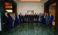 Cumhurbaşkanı Yardımcısı Yılmaz: 'Avrupa'dan gelen Ezidi toplumu temsilcilerini Cumhurbaşkanlığı Külliyesi'nde misafir ettik'