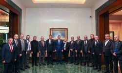 TÜRKYED Başkanı Çelik, Cumhurbaşkanı Yardımcısı Yılmaz'a, küçükbaş hayvan yetiştiricilerinin sorunlarını anlattı