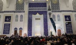 Berat Gecesi tüm yurtta dualarla idrak edildi