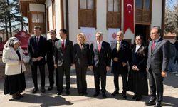 AK Parti Genel Başkan Yardımcısı Yayman: 'İstiklal Marşı sadece 105 yıl önce yazılan bir marş değil, milletimizi millet yapan bir ruh köküdür'