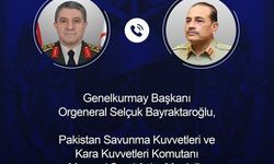 Genelkurmay Başkanı Orgeneral Bayraktaroğlu Pakistan Savunma Kuvvetleri ve Kara Kuvvetleri Komutanı Mareşal Munir ile görüştü
