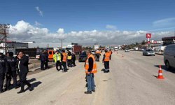 Ankara'da özel halk otobüsü köprü direğine çarptı: 5 ölü, 15 yaralı