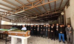 Ankara'daki otobüs kazasında hayatını kaybeden 4 kişi son yolculuğuna uğurlandı