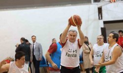 Bakan Bak: 'Özel sporcular bizim için çok kıymetli'