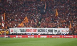 Burhanettin Duran: 'Yeşil sahada açılan bu pankartlar, sadece slogan değil; dijital dünyadaki güvenliğimiz için birer mesaj'