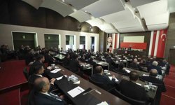 CHP Genel Başkanı Özel, il başkanları toplantısına başkanlık etti