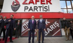 CHP Genel Başkanı Özel'den Zafer Partisi Genel Başkanı Özdağ'a ziyaret