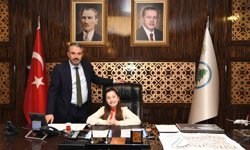 Pursaklar Belediyesi'nin koltuğu Miray Özayaz'a emanet