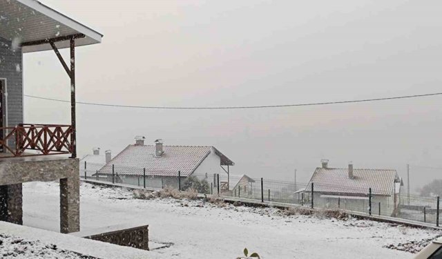 Ankara'da mevsimin ilk karı Beypazarı ilçesine yağdı