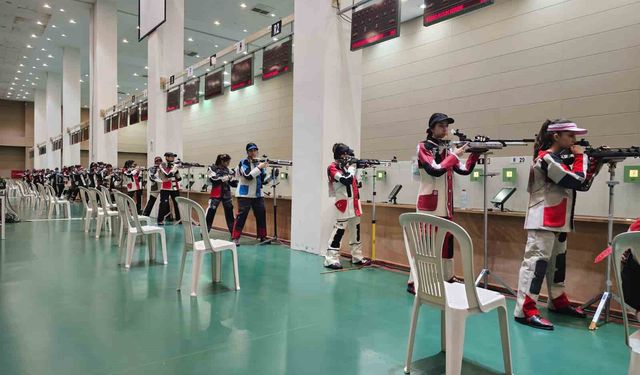 Havalı Silahlar Avrupa Şampiyonası Milli Takım Seçme Yarışmaları Mersin'de sürüyor