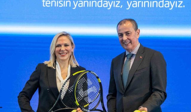 İş Bankası'ndan tenis sporuna destek