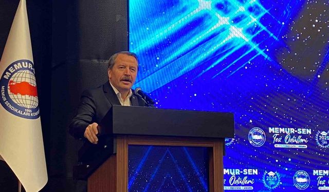 Memur-Sen'den memurların sorunlarına dikkat çekilmesi amacıyla 5. Tez Ödül Töreni