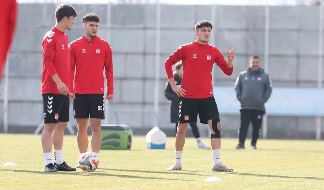 Sivasspor'da Aliağa FK maçı hazırlıkları başladı