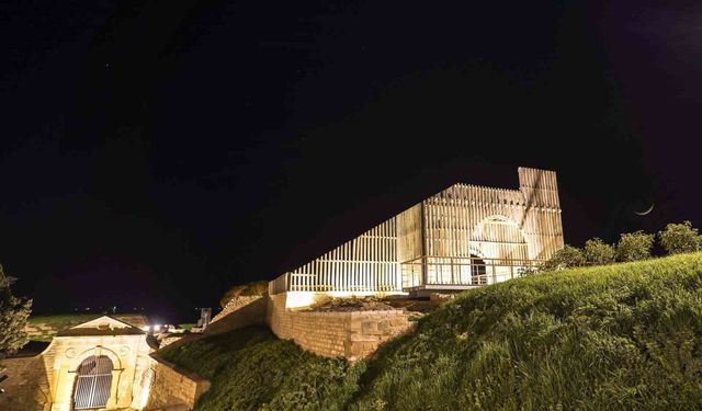 Bakan Ersoy: 'Seddülbahir Kalesi, Bakanlığımızın çalışmalarıyla tarihi kimliği korunarak yeniden işlev kazandı'