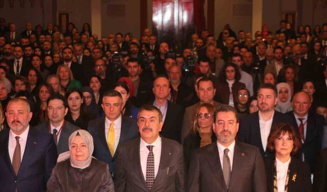 Bakan Tekin: 'Okul Dışı Öğrenme Ortamları projemizi Türkiye Yüzyılı Maarif Modelimizin sahadaki en görünür halkalarından birisi olarak kabul ediyoruz'