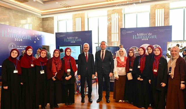 Bakan Uraloğlu: 'Çocuklarımız dijital platformlarda olması gerektiği kadar olacaklar'