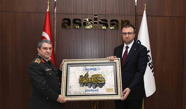 Genelkurmay Başkanı Bayraktaroğlu, ASELSAN Genel Müdürü Akyol ile bir araya geldi