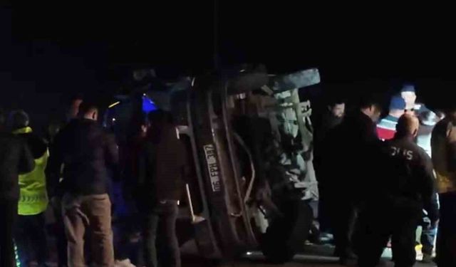 Ankara'da trafik kazası: 2 ölü, 12 yaralı