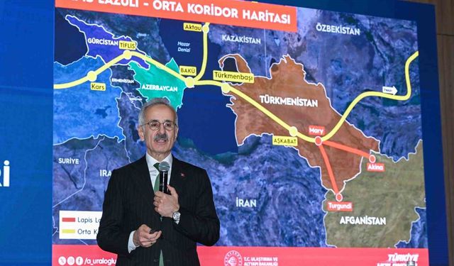 Bakan Uraloğlu: 'Ankara'da YHT Gar'dan Esenboğa'ya, üniversite alanına kadar gidecek olan bir hat olacak'