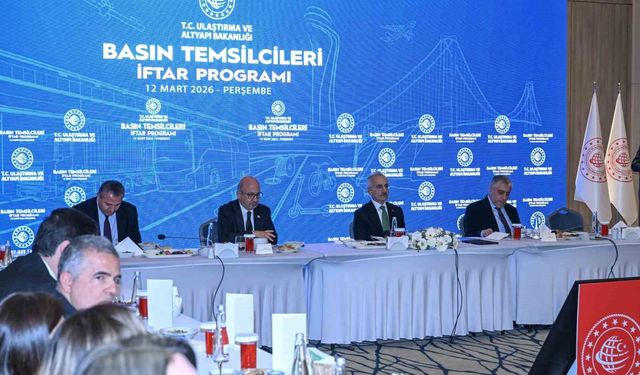 Bakan Uraloğlu: 'Kalkınma Yolu'nun ülkemiz ekonomisine 10 yıllık periyotta 55 milyar dolarlık bir katkısı olacağını öngörüyoruz'