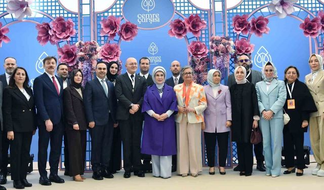Ankara Kalkınma Ajansı, Cemre Çarşısı'nda yerel üretimi ve coğrafi işaretli ürünleri tanıttı