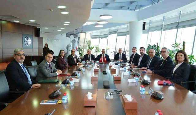 ASO Başkanı Ardıç: '2025 yılı itibarıyla Türkiye'nin Tunus'a ihracatı yaklaşık 1,2 milyar dolar, ithalatı seviyesindedir'