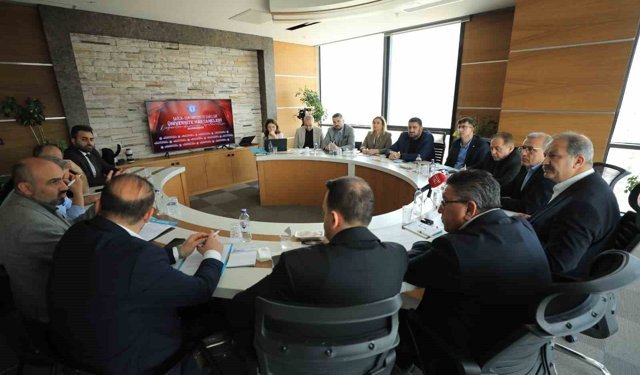 Sağlık-Sen Genel Başkanı Doğan: 'Üniversite hastanelerinin sorunlarını gündemden düşürmeyeceğiz'