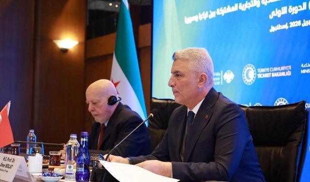 Ticaret Bakanı Bolat, Suriye Ekonomi ve Sanayi Bakanı el-Şa'ar ile görüştü