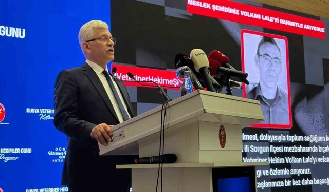 TVHB Başkanı Eroğlu: 'Sağlıklı toplum hedefini gerçekleştirmek için mutlaka veteriner hekimlik hizmetlerine ihtiyaç var'