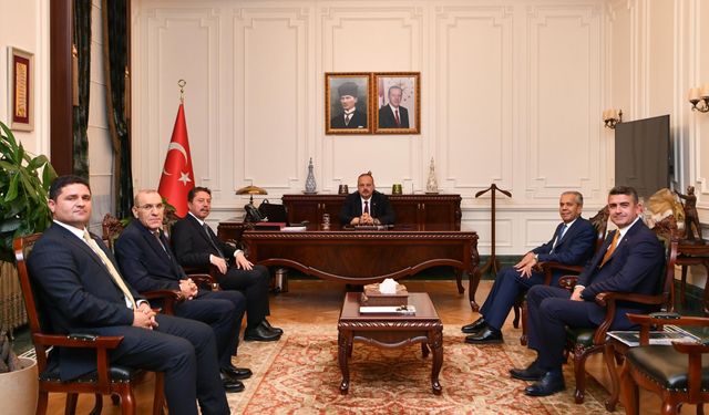 Beş İlçenin Belediye Başkanlarından Vali Canbolat'a Ziyaret