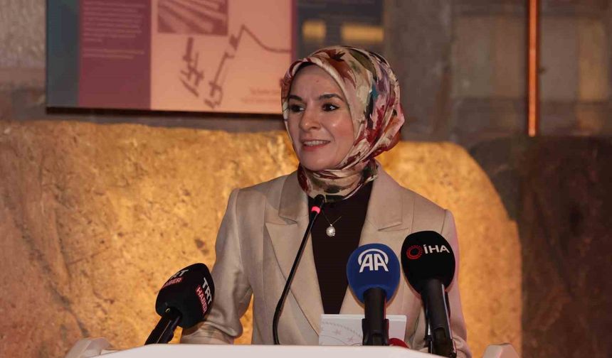 Aile ve Sosyal Hizmetler Bakanlığından çocukların dijital dünyadaki güvenliğini korumak adına 2 yeni çalışma