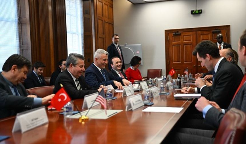 Bakan Bolat, ABD Ticaret Bakanı Lutnick ile bir araya geldi