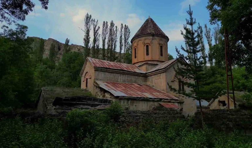 Haho Manastırı (Taş Camii) asırlardır ilk günkü gibi ayakta