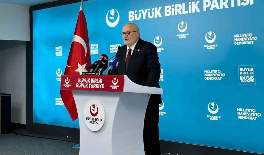 BBP Genel Sekreteri Yelis: 'Milletimize 33 yıldır hizmet etmiş olmanın verdiği gurur ve mutluluğu yaşıyoruz'