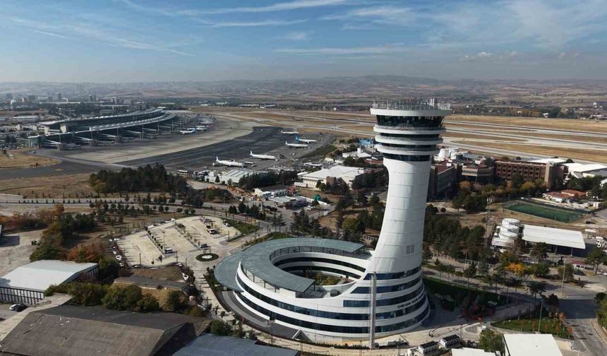 Esenboğa Havalimanı'nın 3. pisti ve yeni kulesi Cumhurbaşkanı Recep Tayyip Erdoğan tarafından hizmete açılacak