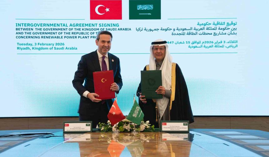 Bakan Bayraktar: 'Türkiye'de bugüne kadar gördüğümüz en düşük fiyatla elektriği alacağız'