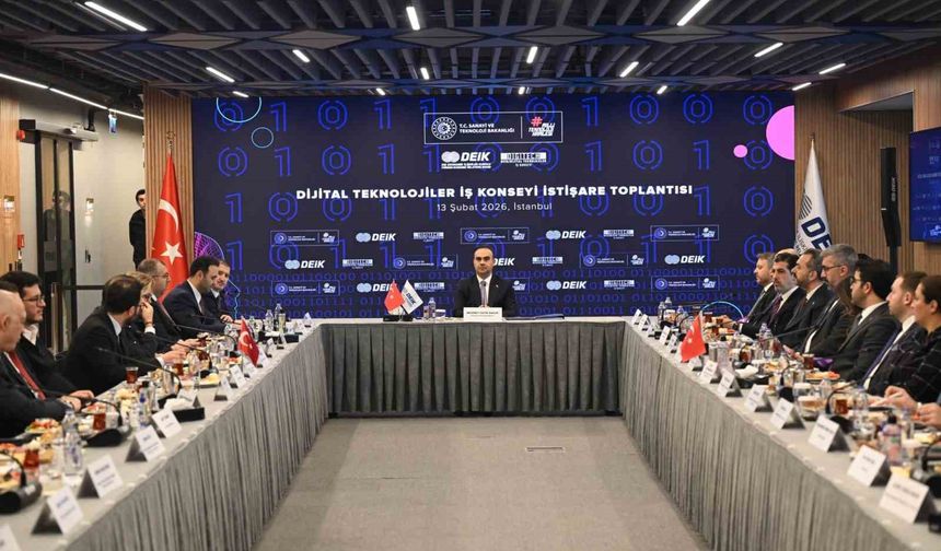 Bakan Kacır: 'Teknoloji ekosistemimizin küresel rekabet gücünü yükseltmeye devam edeceğiz'