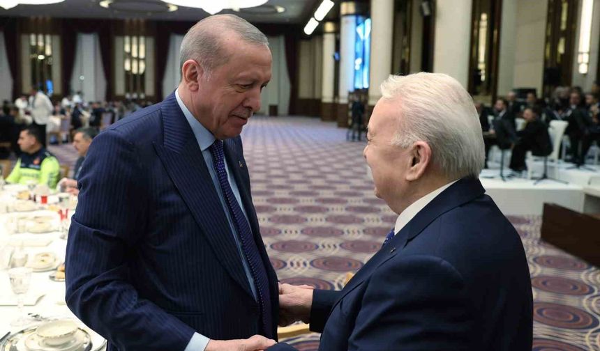 Cumhurbaşkanı Erdoğan: 'Her oyunu bozacak, her komployu boşa çıkaracak hazırlığımız var'