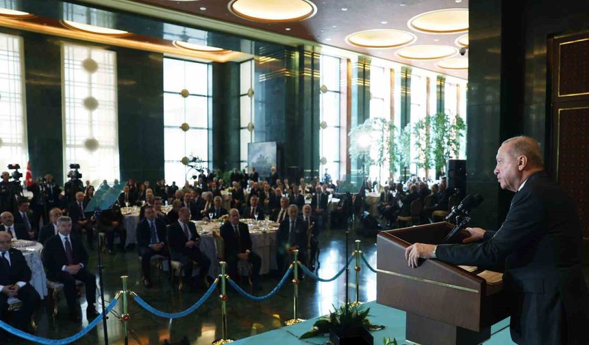 Cumhurbaşkanı Erdoğan: 'Terörsüz Türkiye sürecini sabote etmek isteyen karanlık odaklara rağmen 16 aydır başarıyla süreci yönetiyoruz'