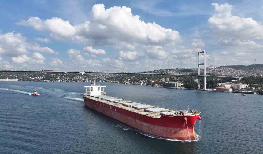 Türk boğazları 2025'te 84 bin 640 gemilik trafiği yönetti