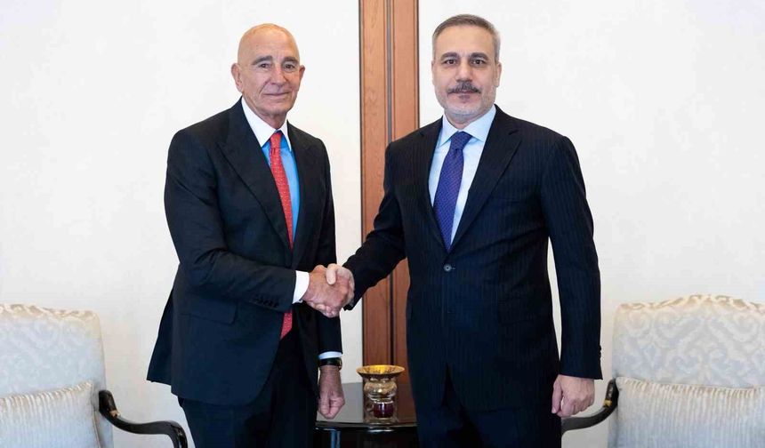 Bakan Fidan, ABD'nin Suriye Temsilcisi Barrack'ı kabul etti