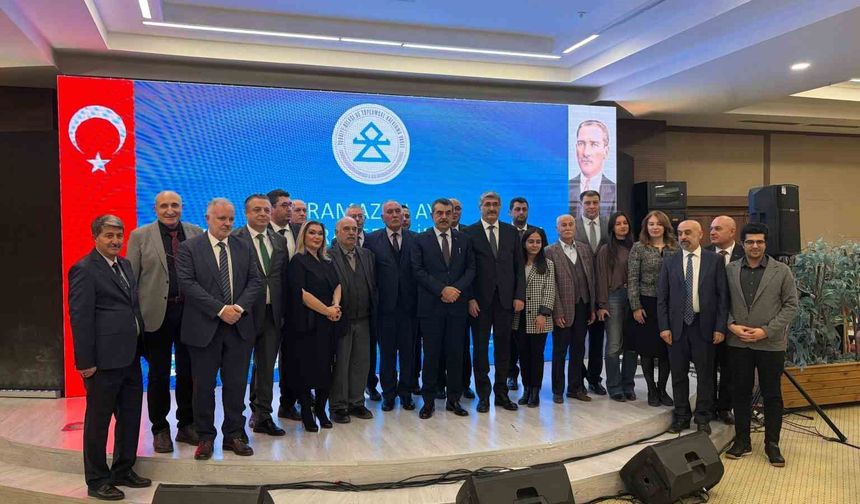 Bakan Tekin: 'Çocuklarımızın ve gençlerimizin birbirine daha dikkatle baktığı iklimi kuvvetlendirmek zorundayız'