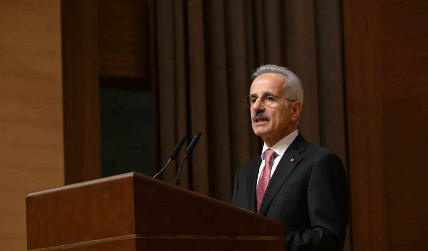 Bakan Uraloğlu: '5G hizmetlerini 2 yıl içerisinde ülkemizin her bir noktasında vatandaşlarımızın hizmetine sunacağız'