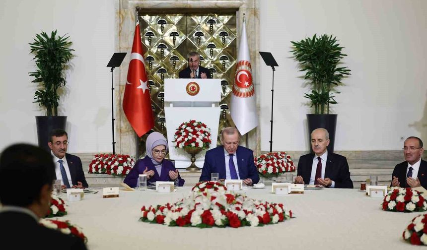 Cumhurbaşkanı Erdoğan: 'Biz bölgemizi ve insanlığı ilgilendiren meselelerde asla tarafsız değiliz'