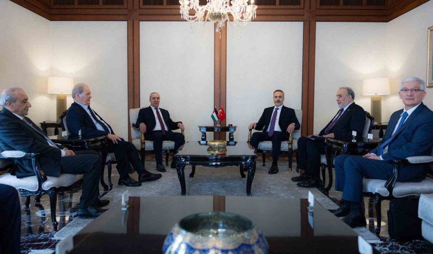 Dışişleri Bakanı Fidan, Filistin Devlet Başkan Yardımcısı Şeyh ile görüştü