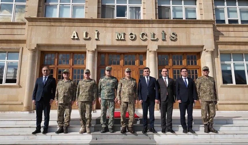 Kara Kuvvetleri Komutanı Orgeneral Tokel İran sınırında