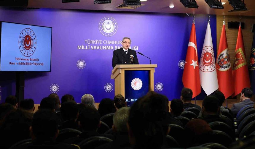 MSB: '(ABD-İsrail-İran) 'Tarafları saldırılara bir an önce son vermeye ve sorunları diyalog yoluyla çözmeye davet ediyoruz'